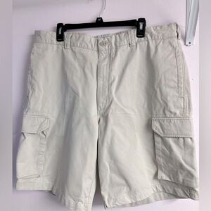 Perry Ellis Cottons Men’s Cargo Shorts, Size 40, Cream/Natural